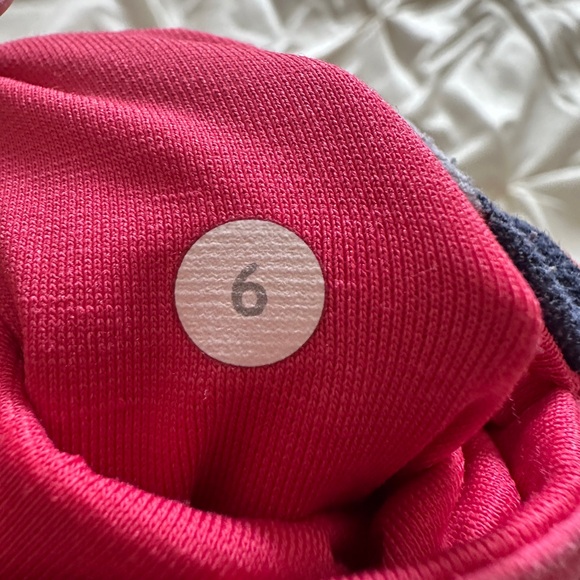 Lululemon Wunder Under Crop III
Capoeira Multi - Picture 7 of 9